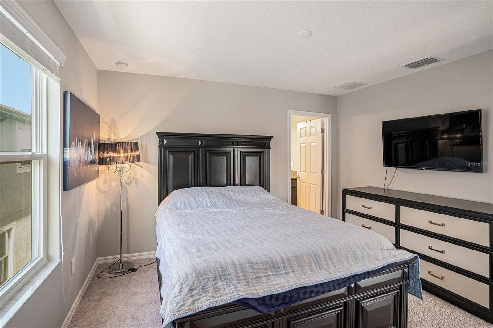 Image 26 of 36 For 13362 Sage Hollow Avenue