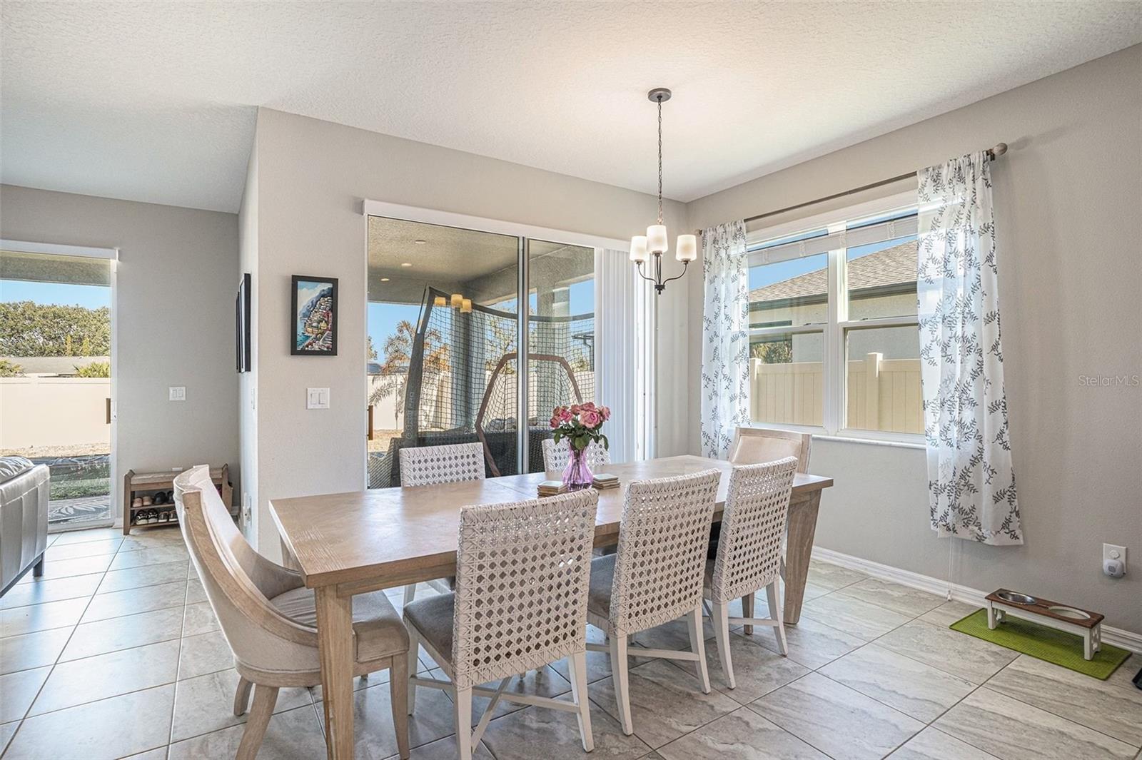 Image 6 of 36 For 13362 Sage Hollow Avenue