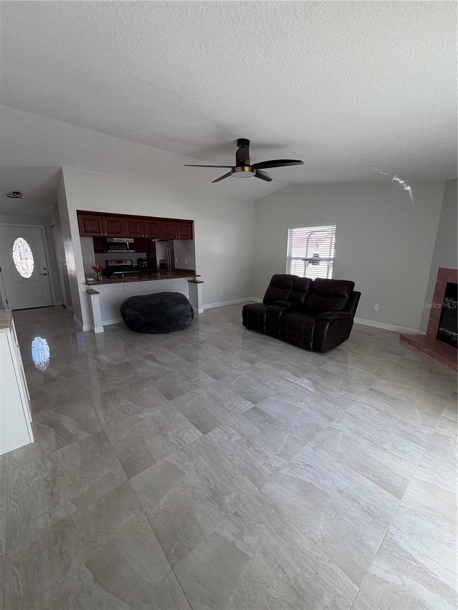 Image 17 of 30 For 1407 Piney Branch Circle