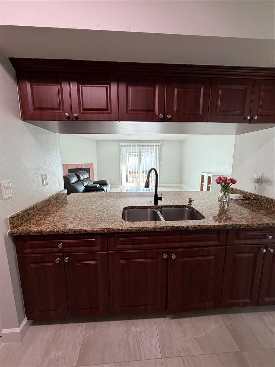 Image 7 of 30 For 1407 Piney Branch Circle