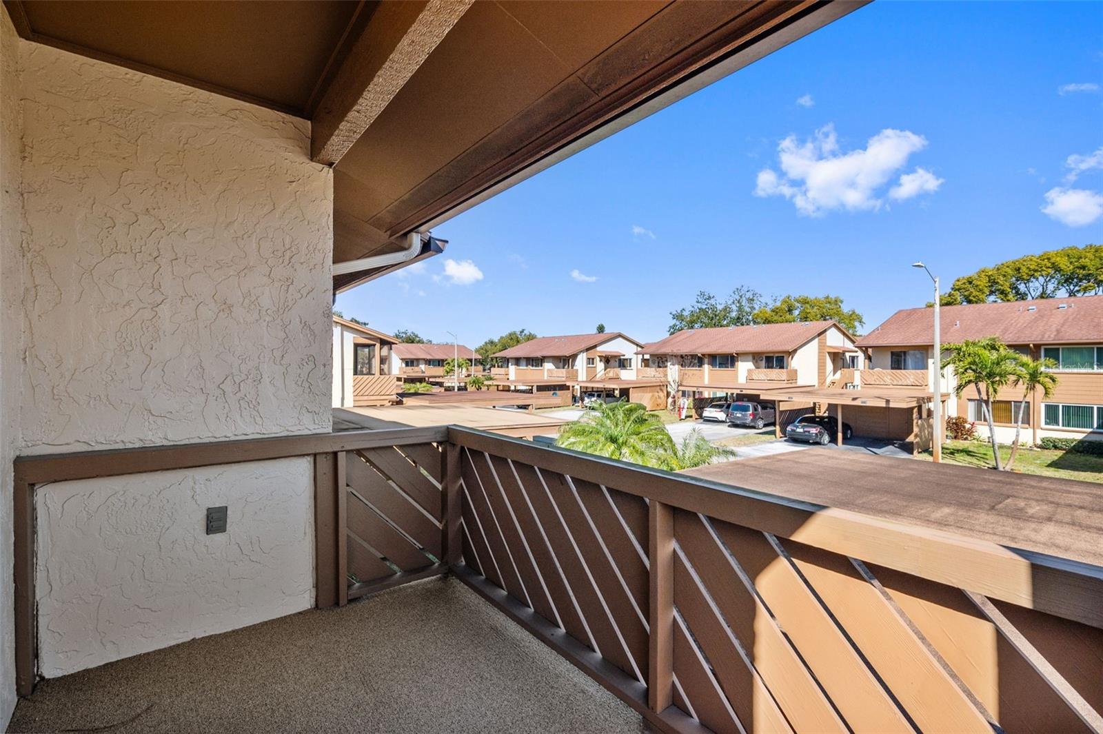 Image 22 of 76 For 4440 Pelorus Drive