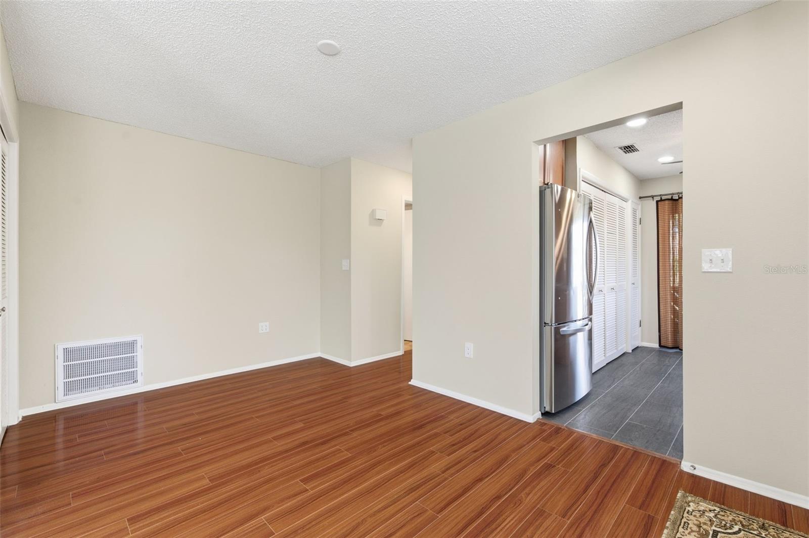 Image 27 of 76 For 4440 Pelorus Drive