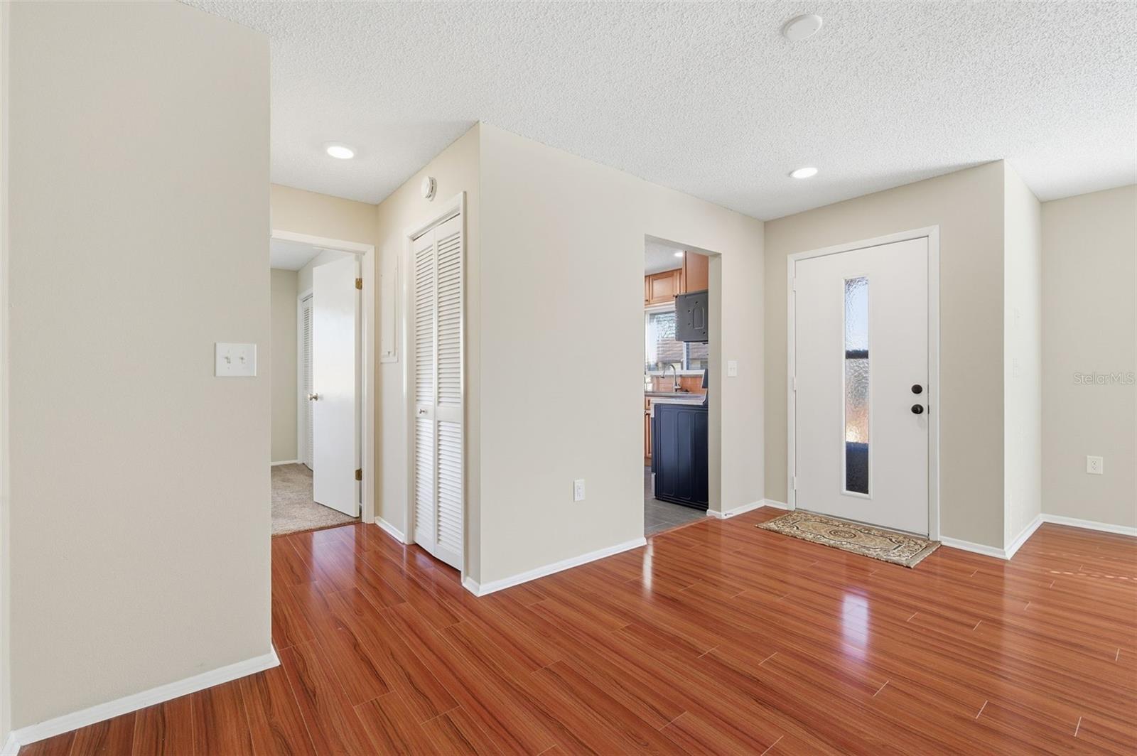 Image 28 of 76 For 4440 Pelorus Drive