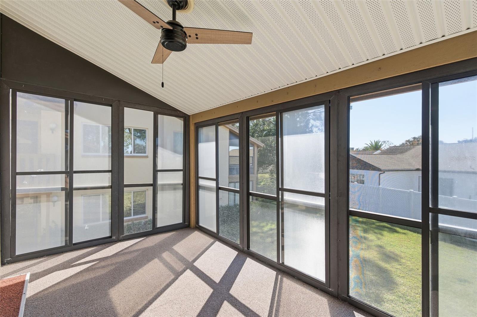 Image 38 of 76 For 4440 Pelorus Drive