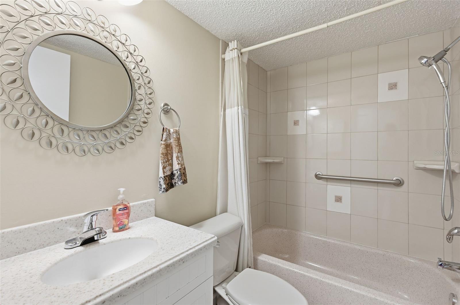 Image 6 of 76 For 4440 Pelorus Drive