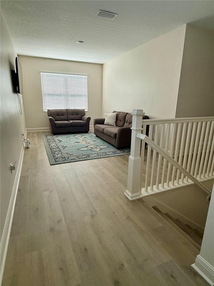 Image 10 of 23 For 3907 Cass Street