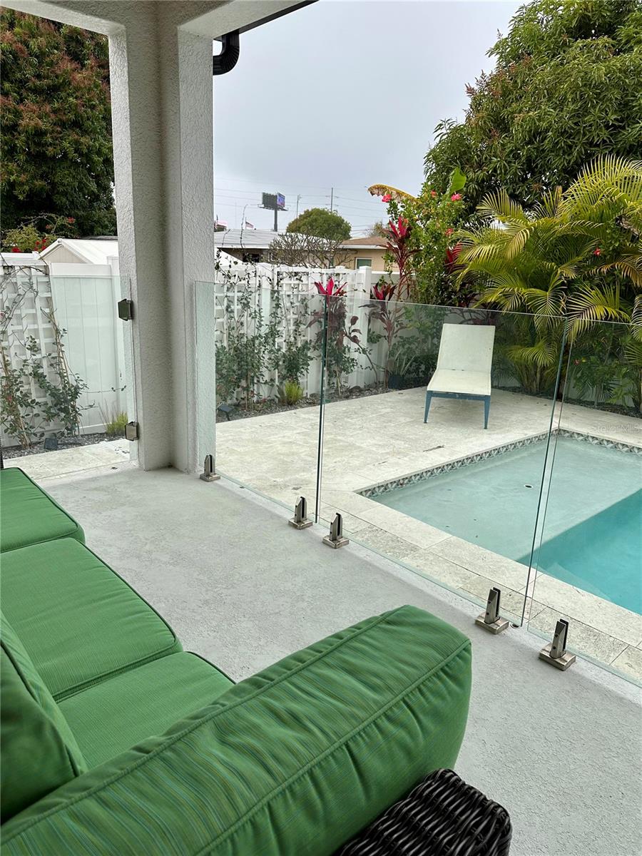 Image 2 of 23 For 3907 Cass Street