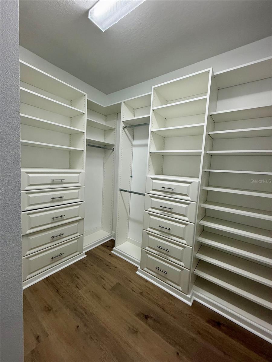 Image 22 of 23 For 3907 Cass Street