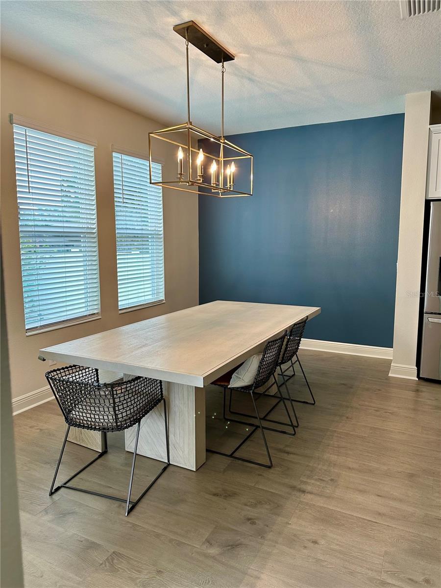 Image 8 of 23 For 3907 Cass Street