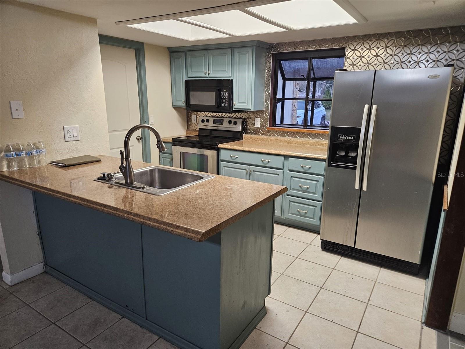 Image 8 of 26 For 3819 Biscay Place