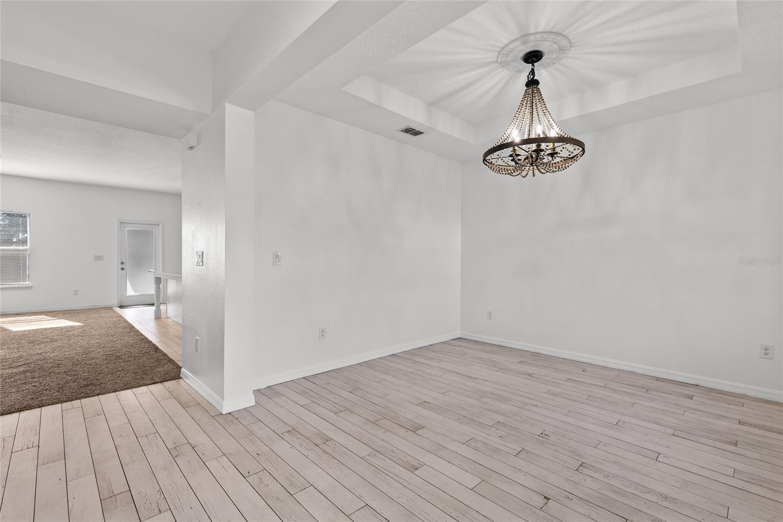 Image 10 of 43 For 19270 Fallglo Drive