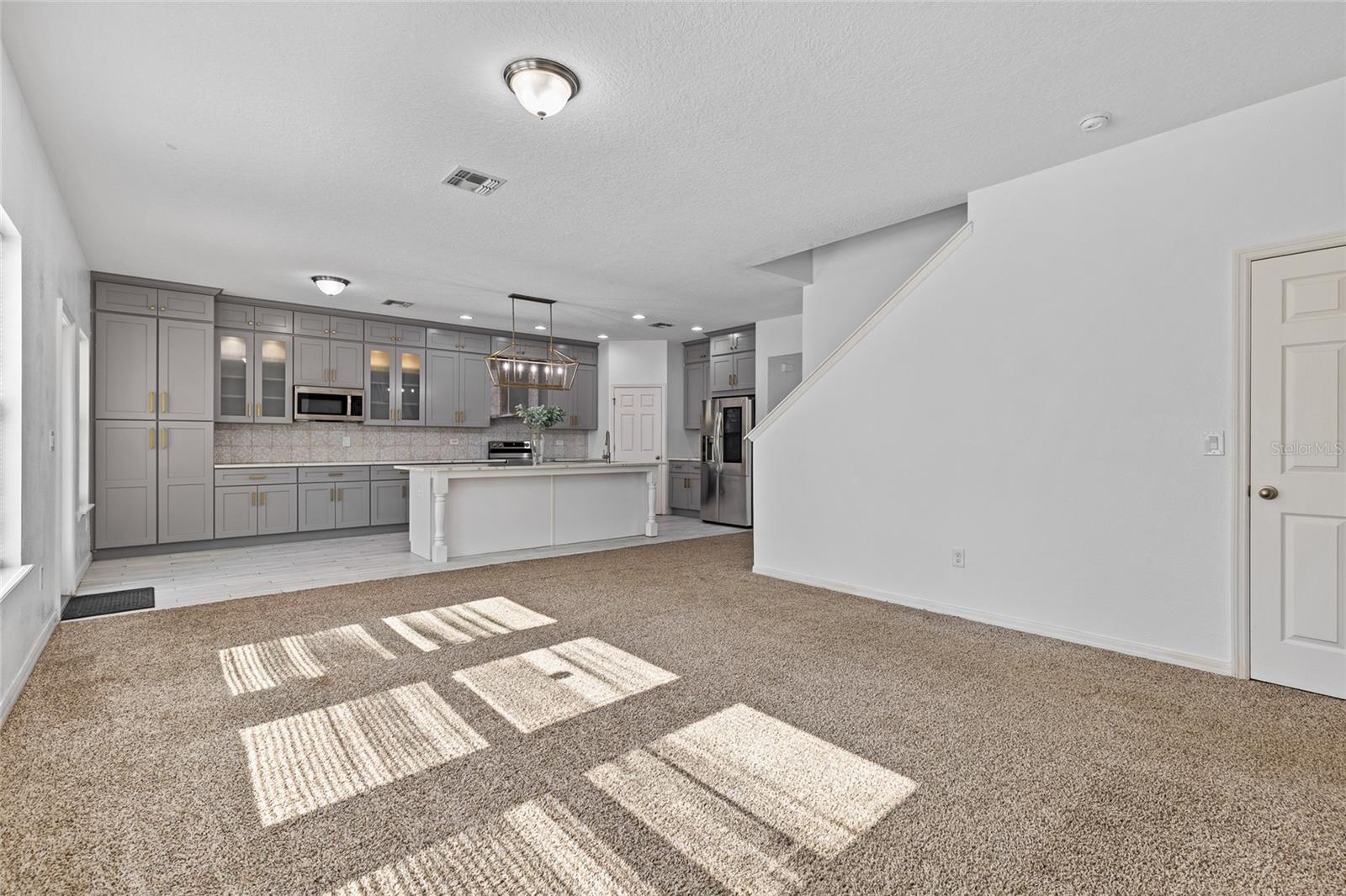 Image 11 of 43 For 19270 Fallglo Drive