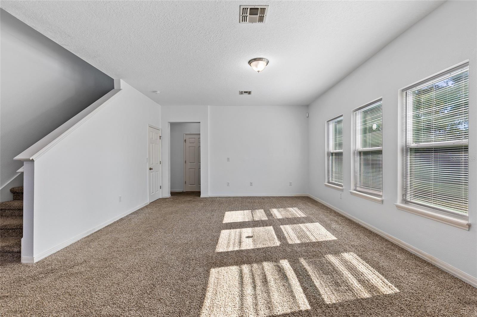 Image 13 of 43 For 19270 Fallglo Drive