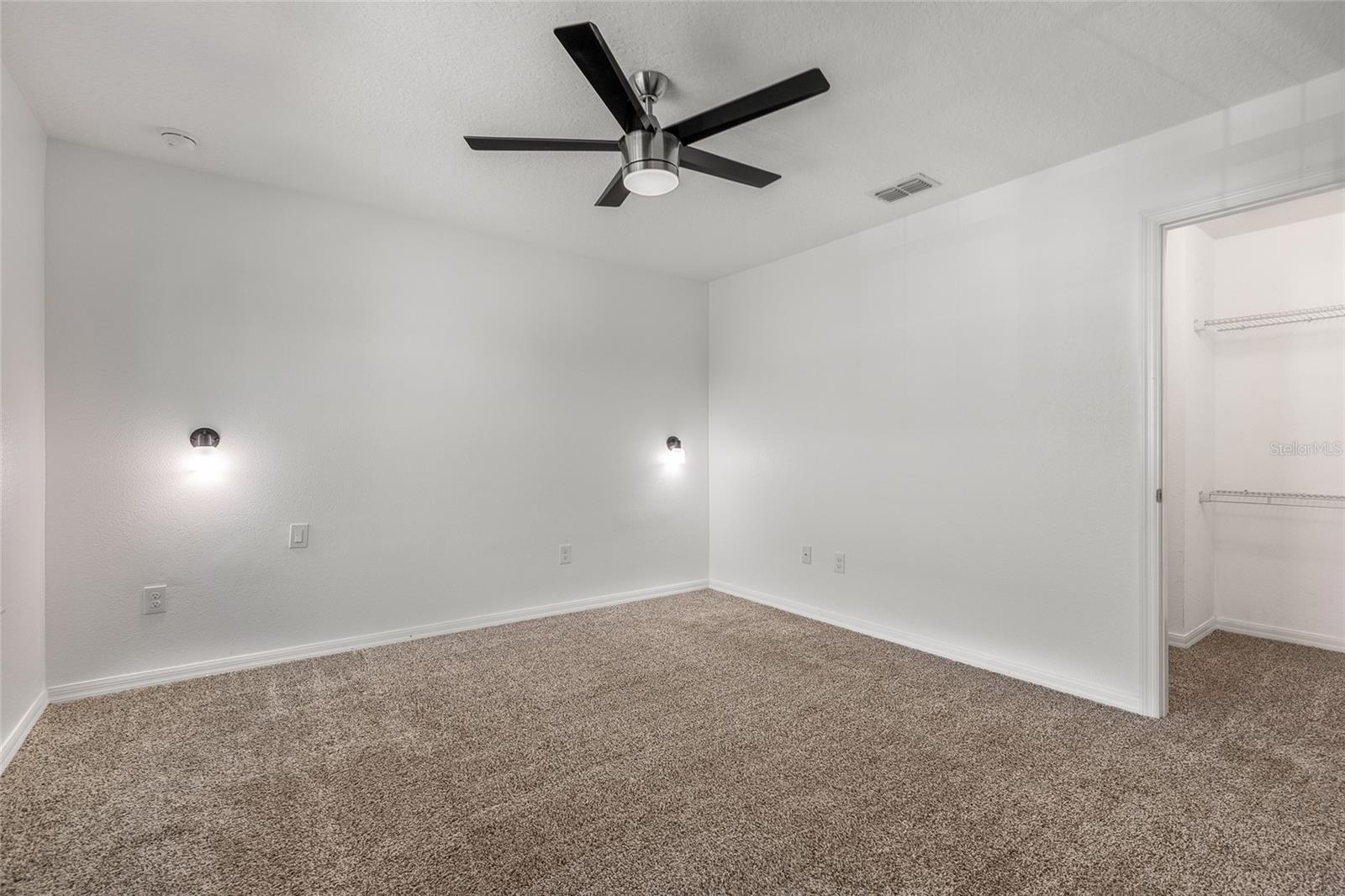 Image 23 of 43 For 19270 Fallglo Drive