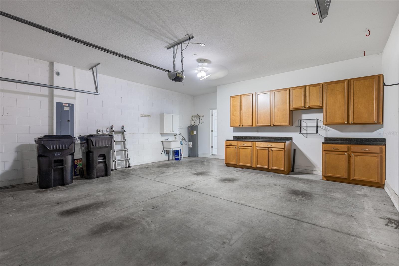 Image 31 of 43 For 19270 Fallglo Drive