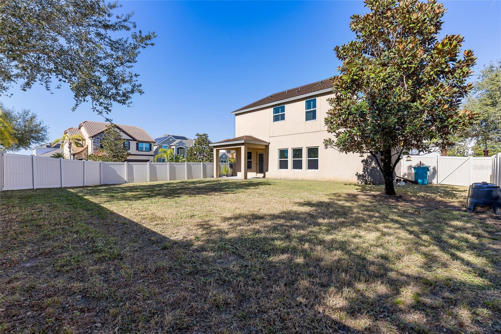 Image 32 of 43 For 19270 Fallglo Drive