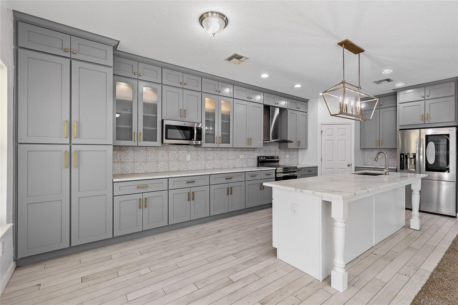 Image 5 of 43 For 19270 Fallglo Drive