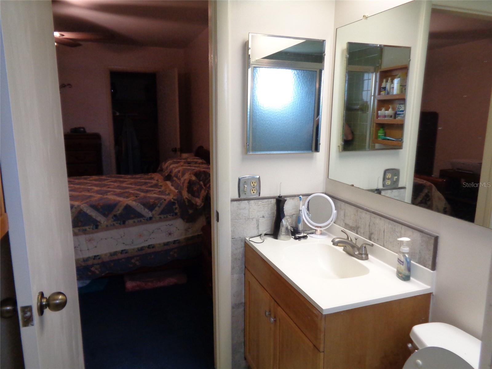 Image 8 of 12 For 1469 Normandy Park Drive 3