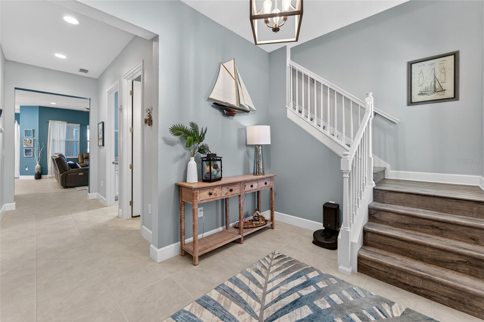 Image 14 of 92 For 707 Winterside Drive