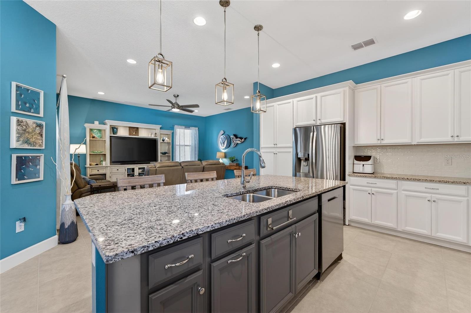 Image 20 of 92 For 707 Winterside Drive