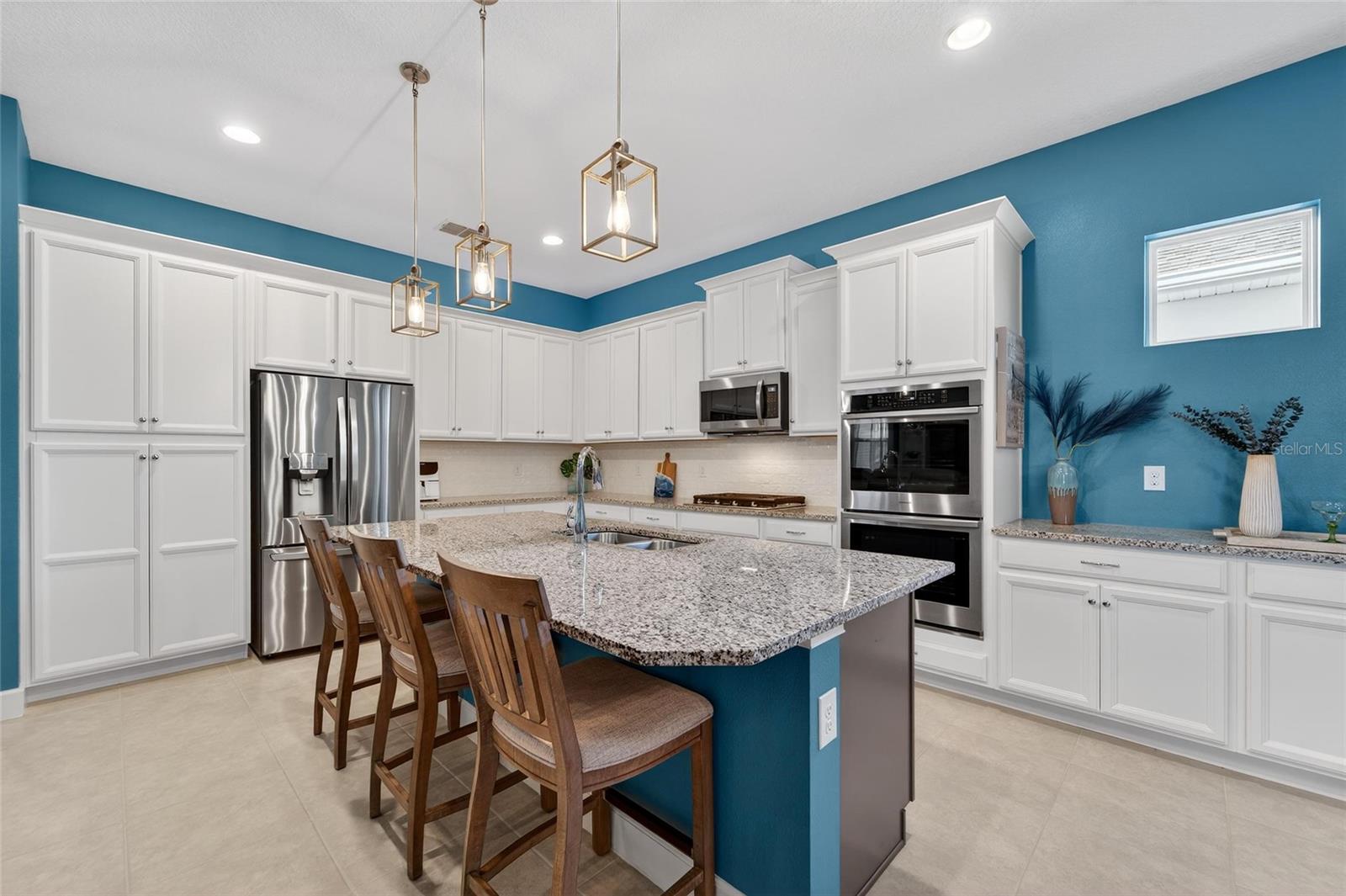 Image 4 of 92 For 707 Winterside Drive