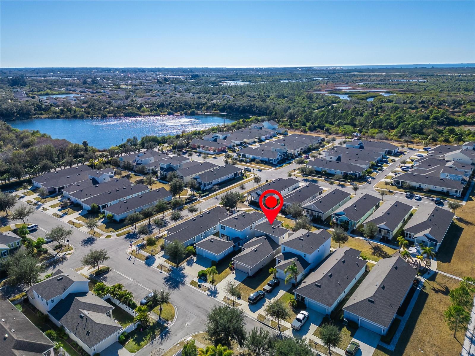 Image 5 of 92 For 707 Winterside Drive