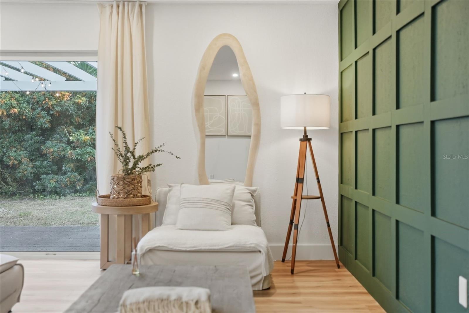 Image 12 of 39 For 2664 60th Avenue S