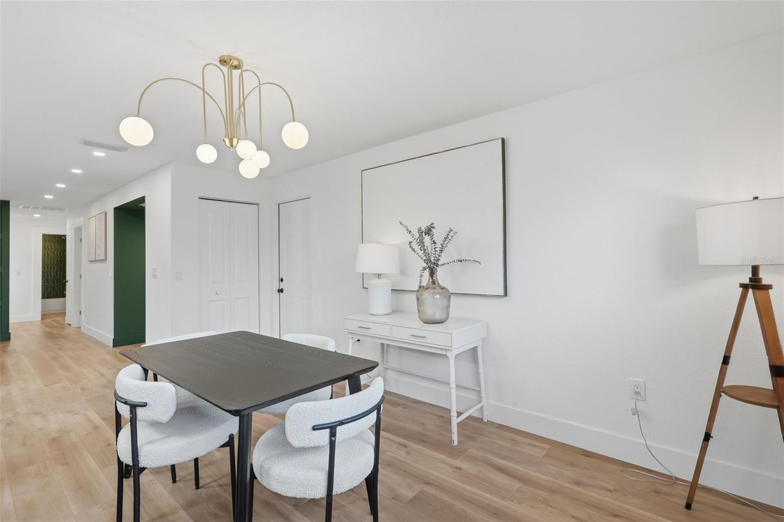 Image 19 of 39 For 2664 60th Avenue S