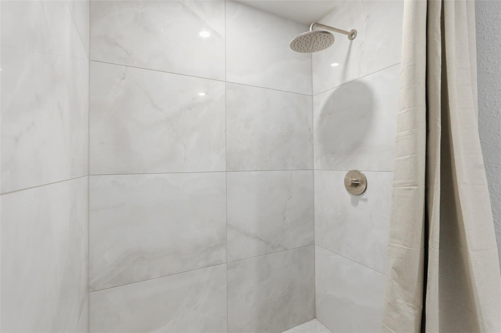 Image 22 of 39 For 2664 60th Avenue S