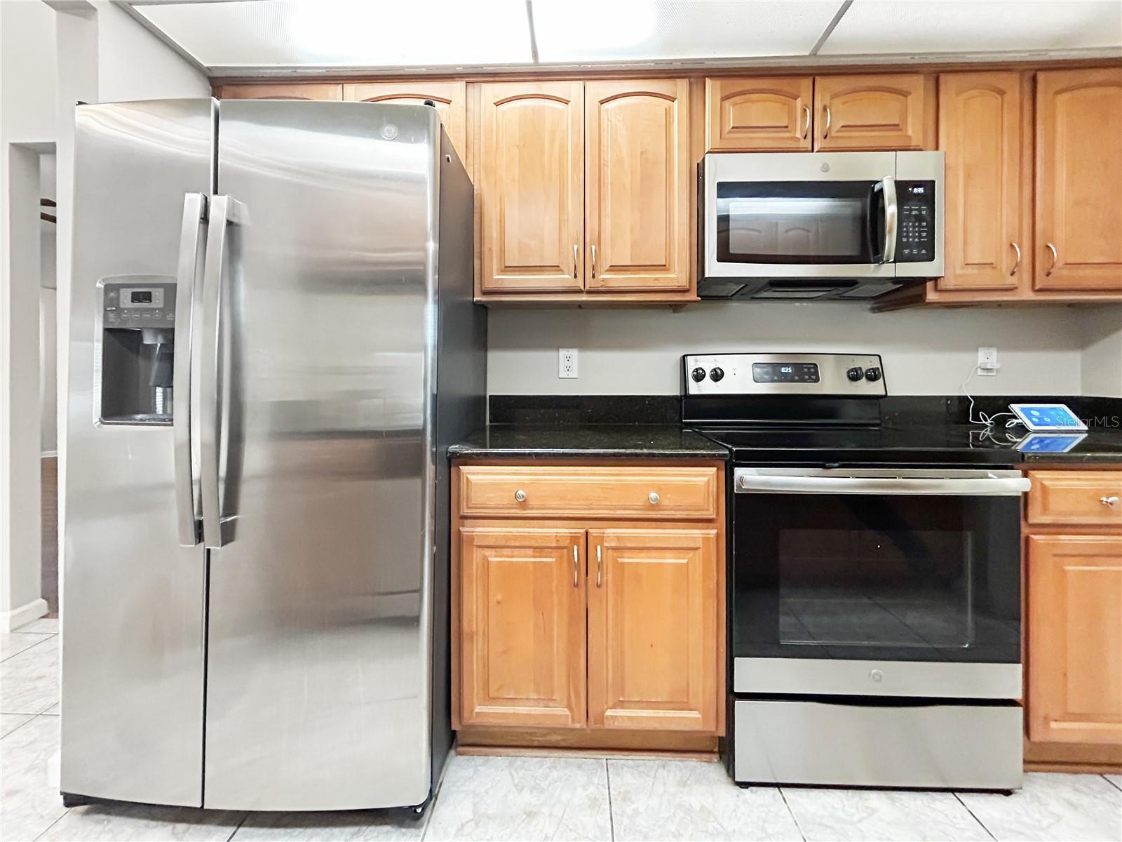 Image 10 of 38 For 4518 Oak River Circle