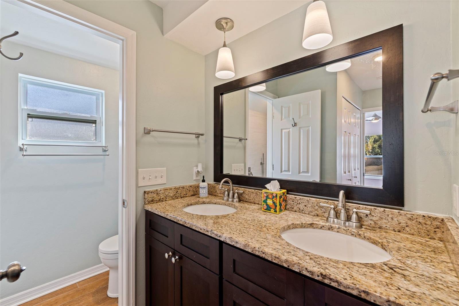 Image 18 of 44 For 2637 46th Street S