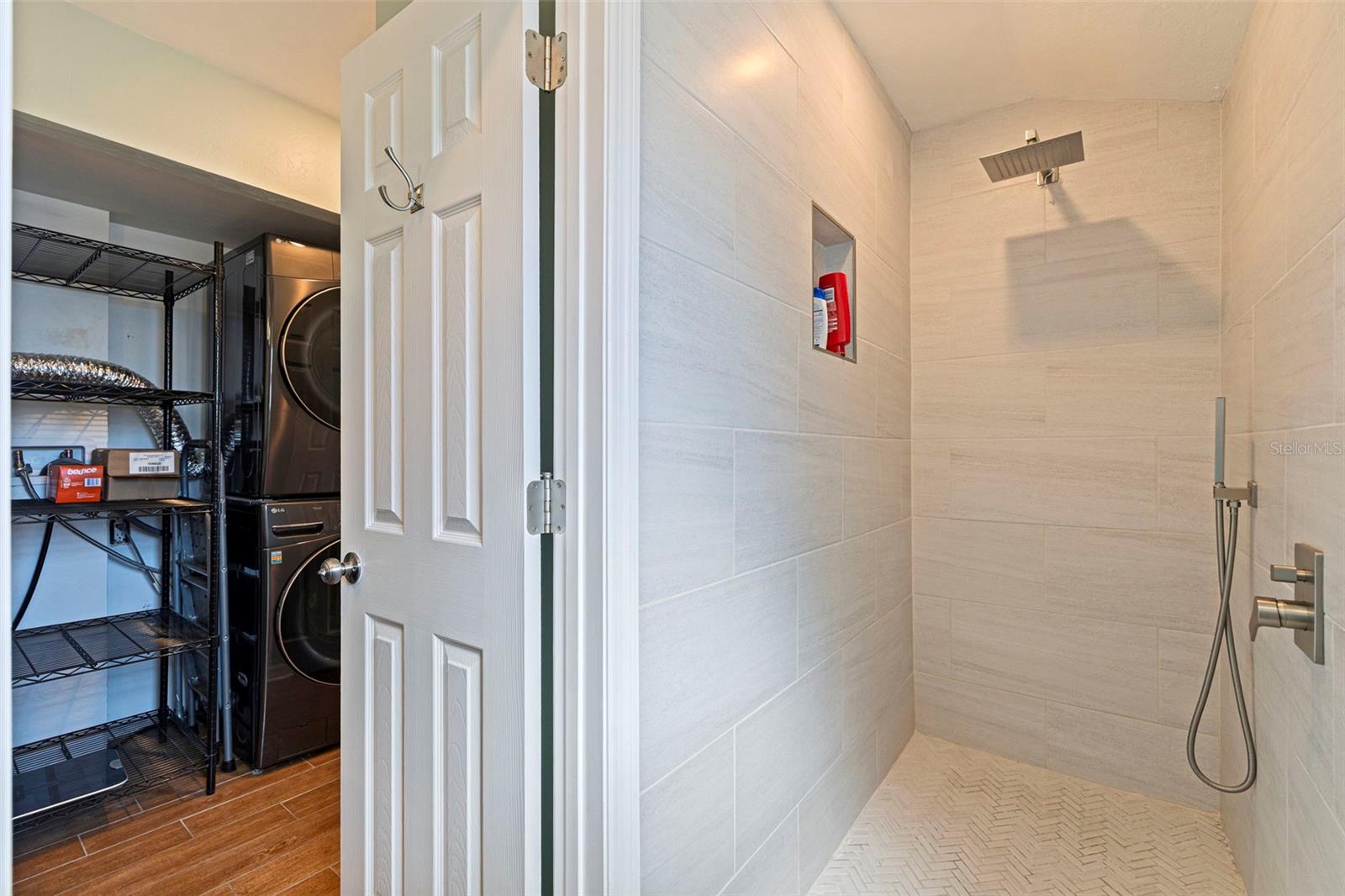 Image 19 of 44 For 2637 46th Street S