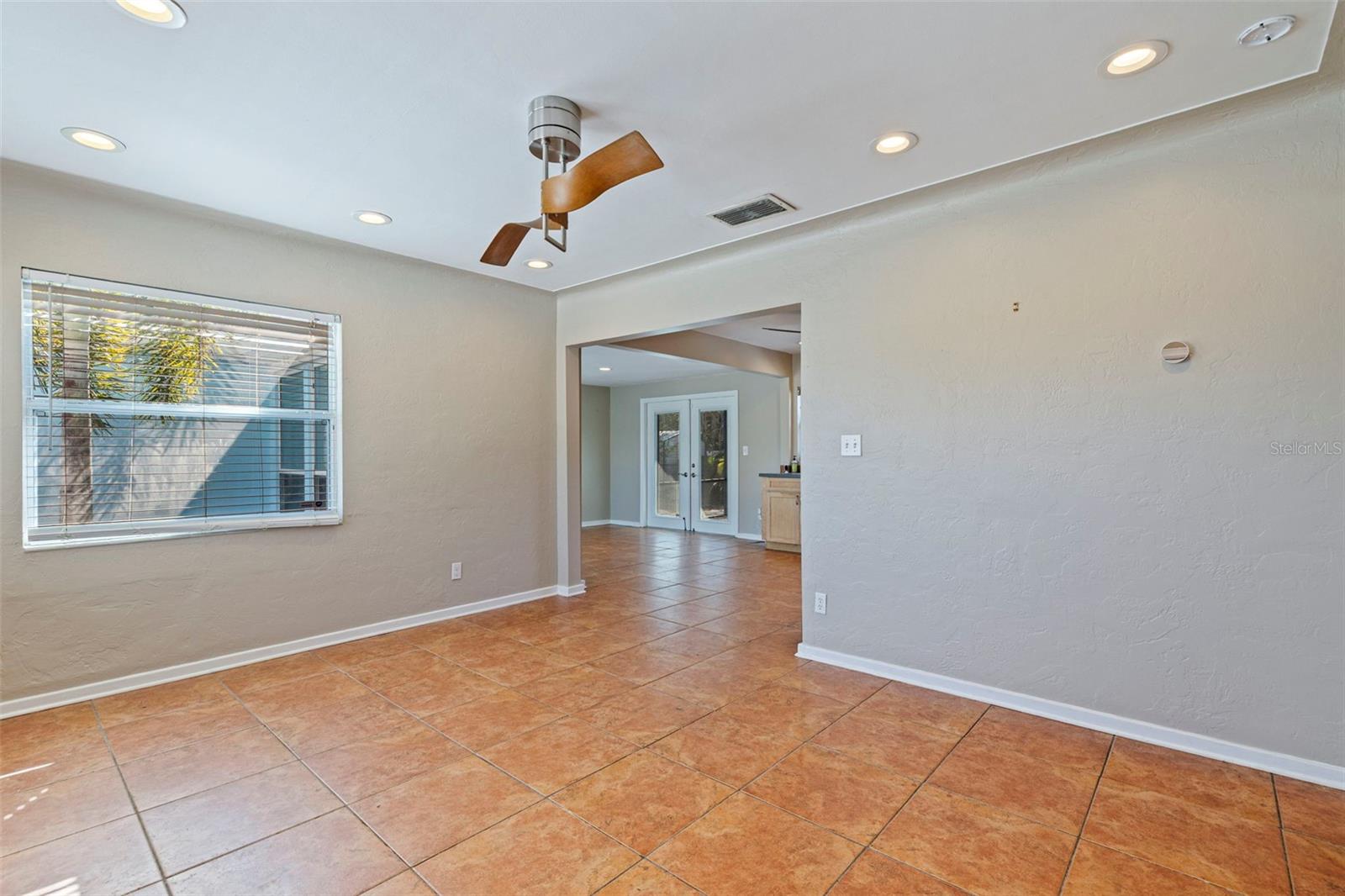 Image 6 of 44 For 2637 46th Street S