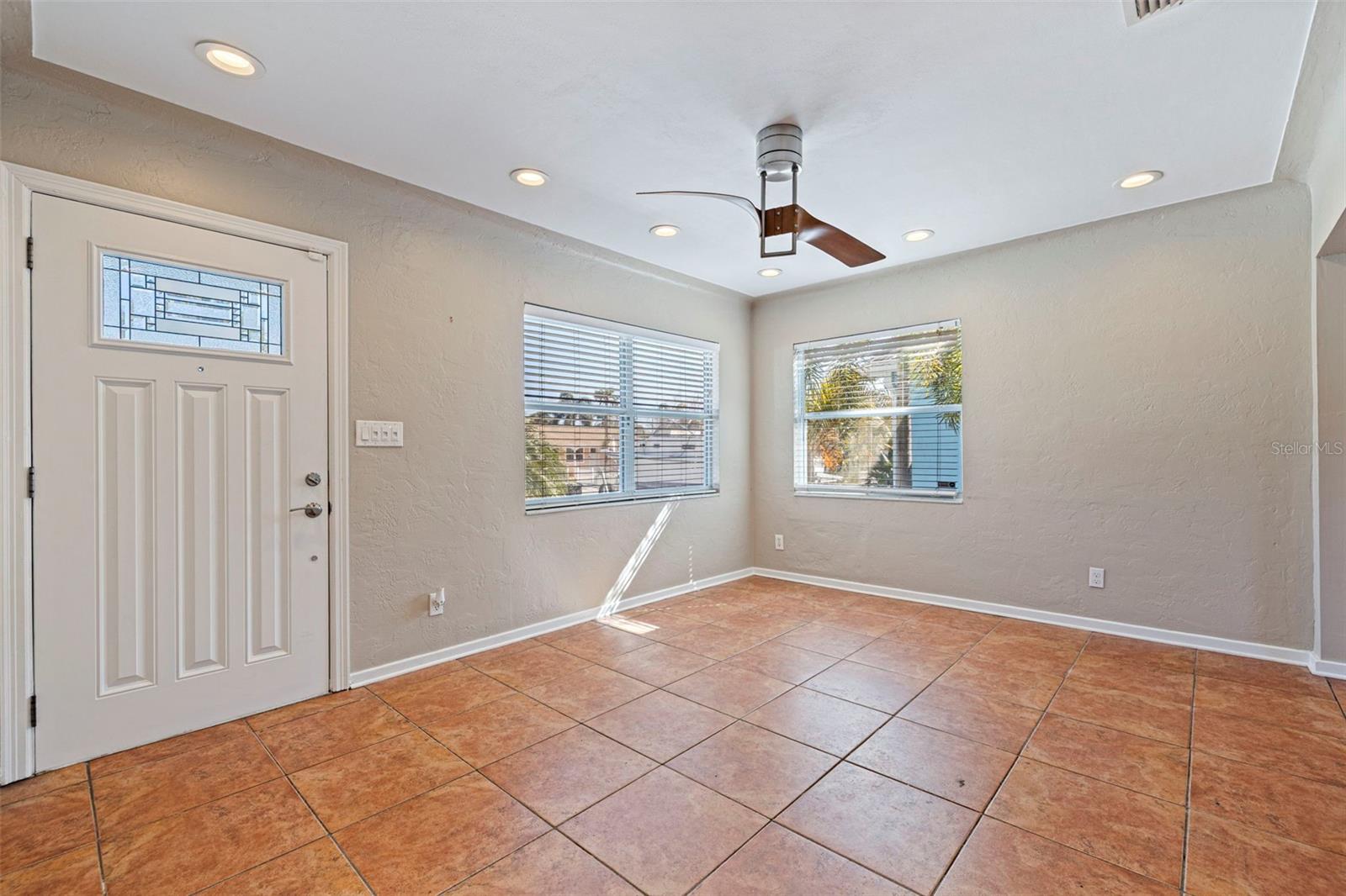 Image 7 of 44 For 2637 46th Street S