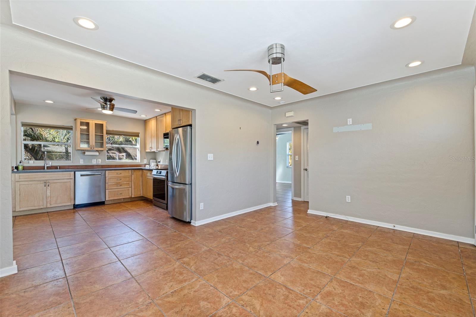 Image 8 of 44 For 2637 46th Street S