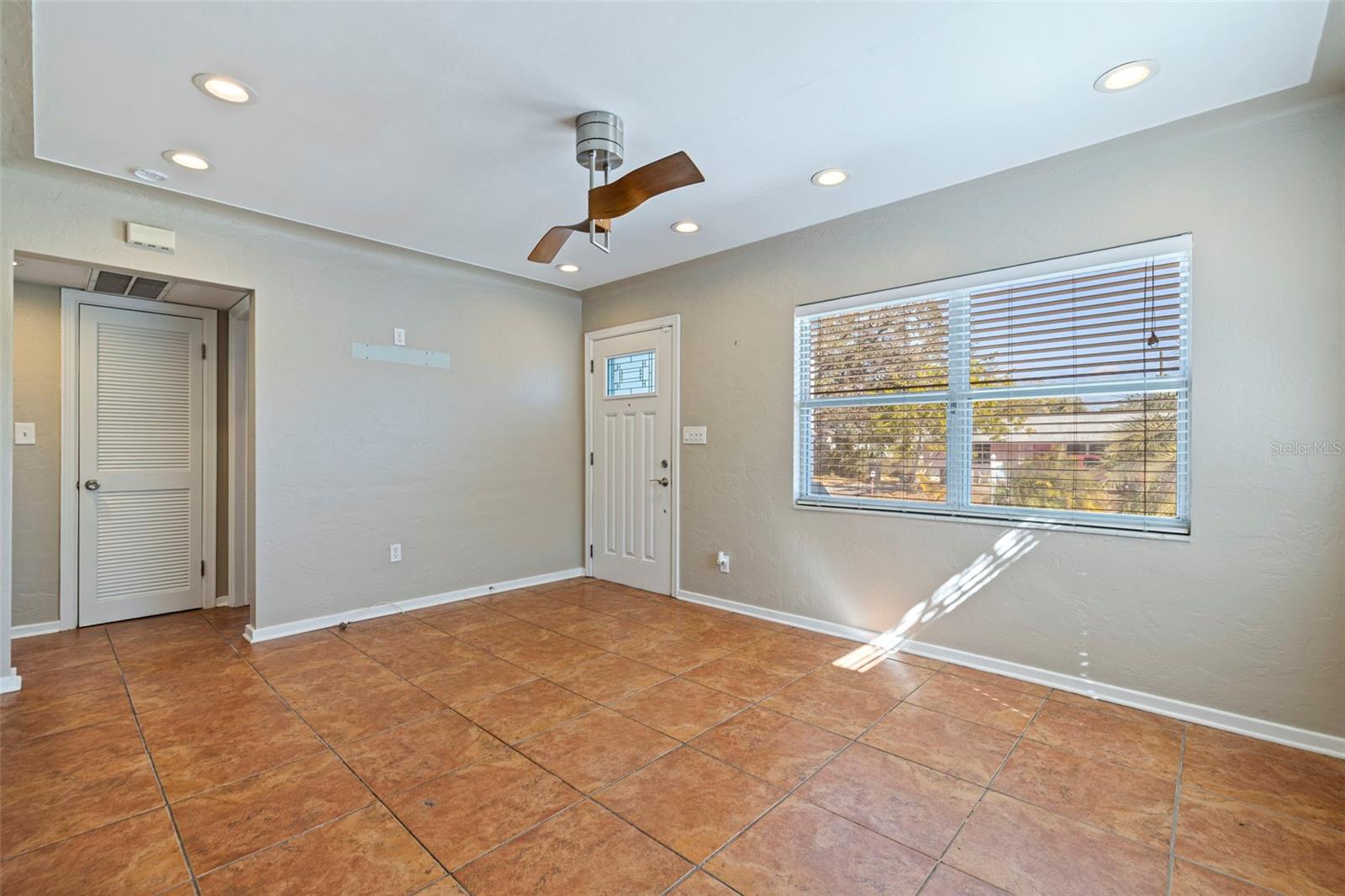 Image 9 of 44 For 2637 46th Street S