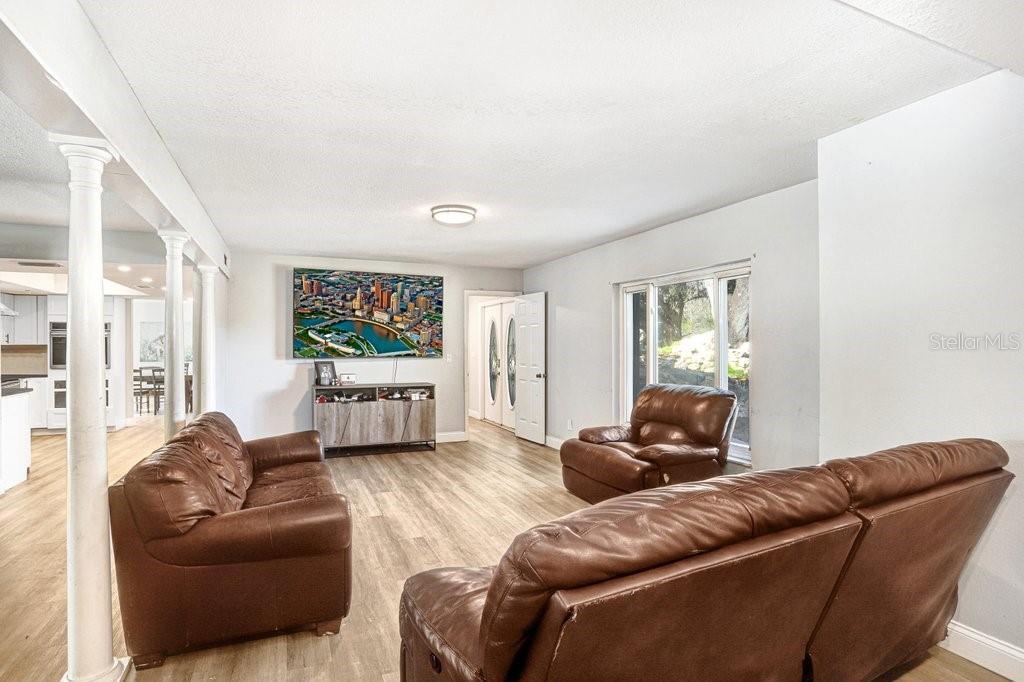 Image 21 of 43 For 1st