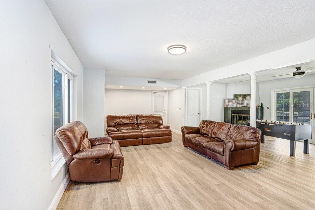 Image 22 of 43 For 1st