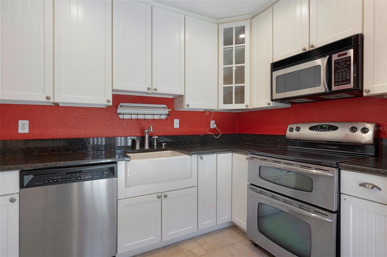 Image 22 of 49 For 130 22nd Avenue Ne