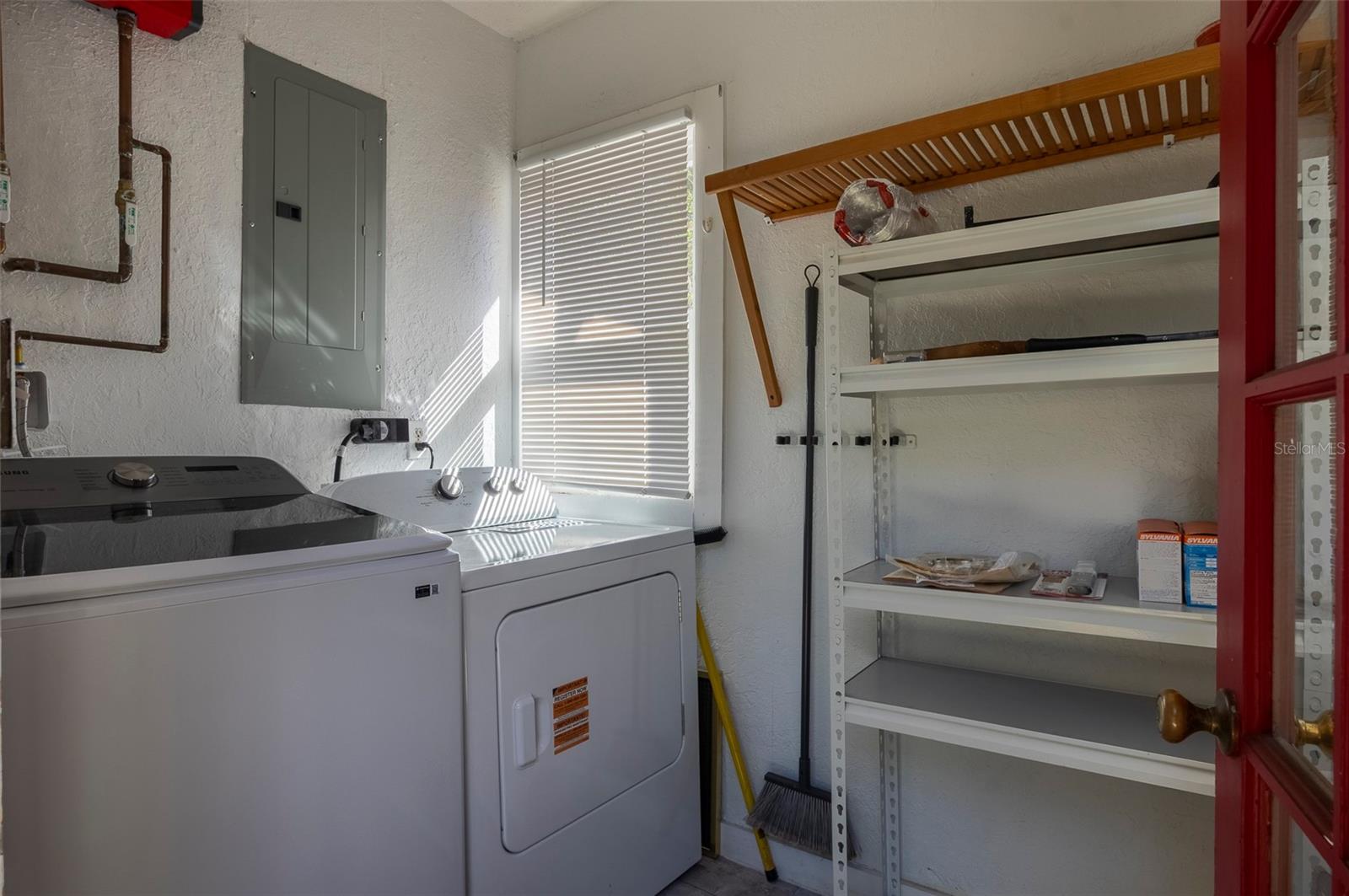 Image 33 of 49 For 130 22nd Avenue Ne