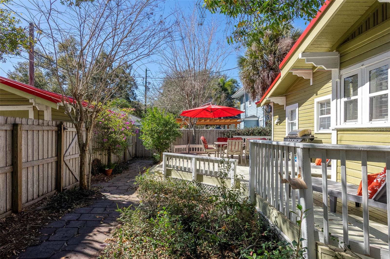 Image 38 of 49 For 130 22nd Avenue Ne