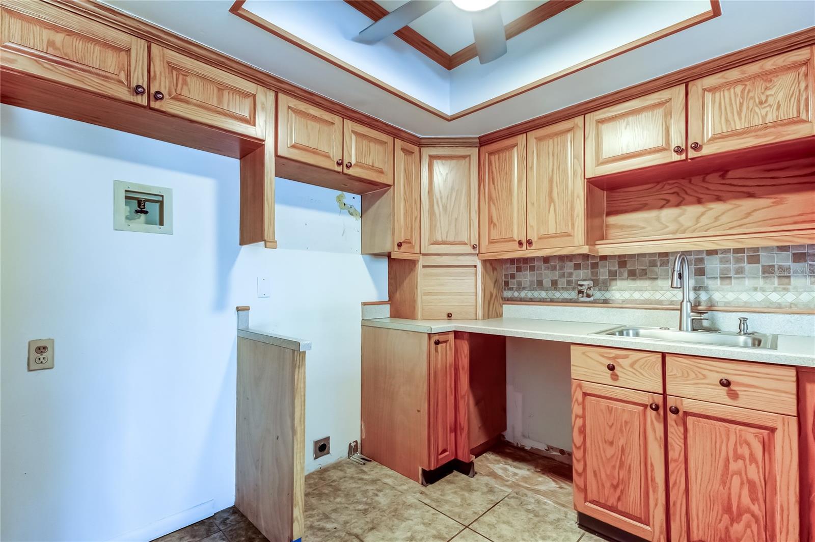 Image 12 of 48 For 200 Meres Boulevard 11