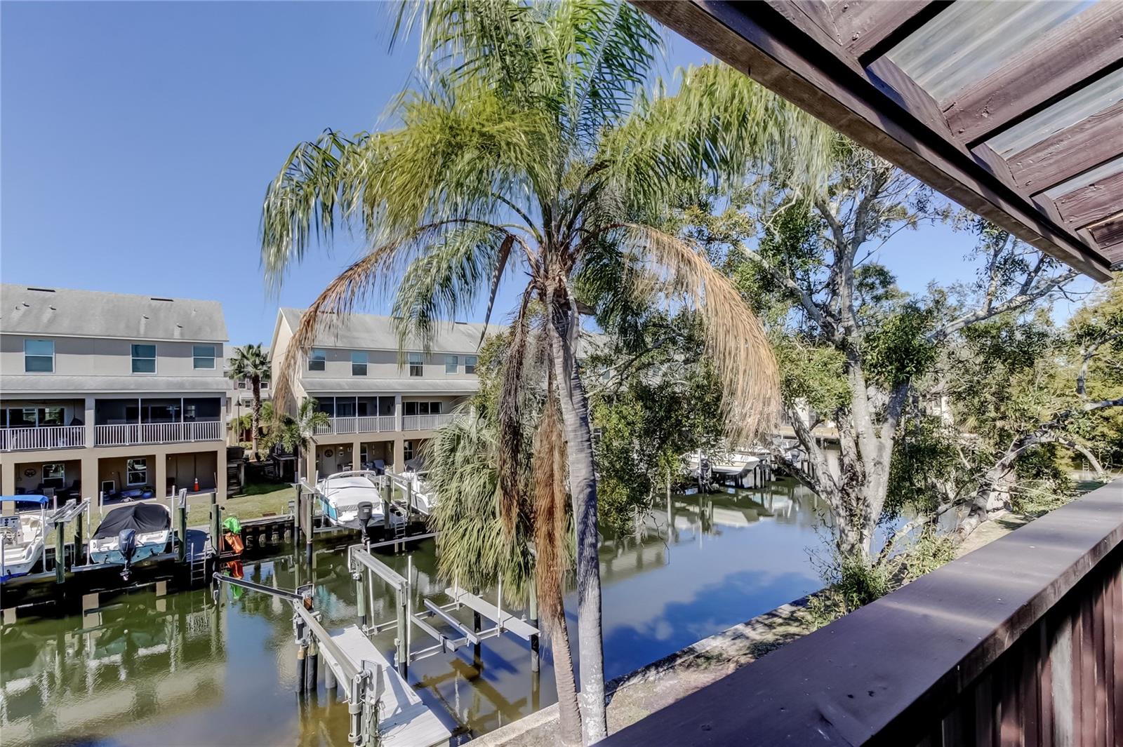 Image 29 of 48 For 200 Meres Boulevard 11