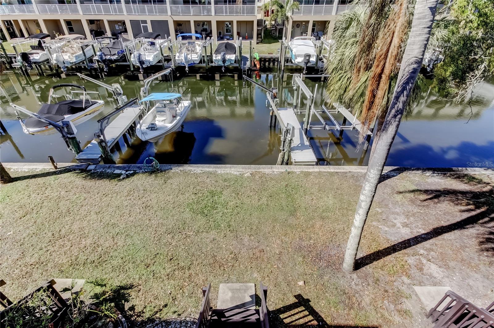 Image 30 of 48 For 200 Meres Boulevard 11