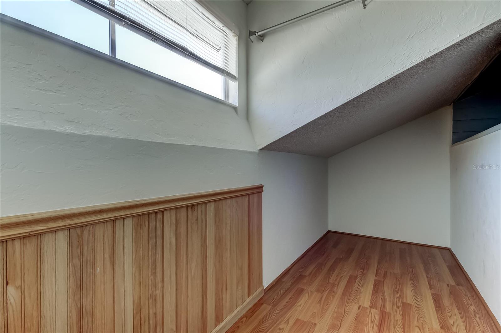 Image 32 of 48 For 200 Meres Boulevard 11