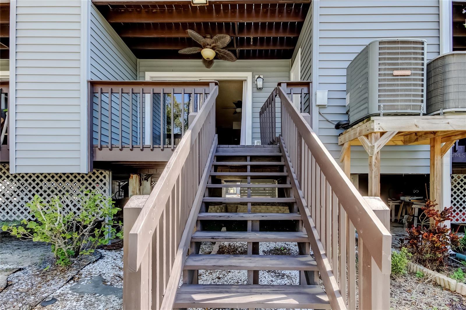 Image 35 of 48 For 200 Meres Boulevard 11