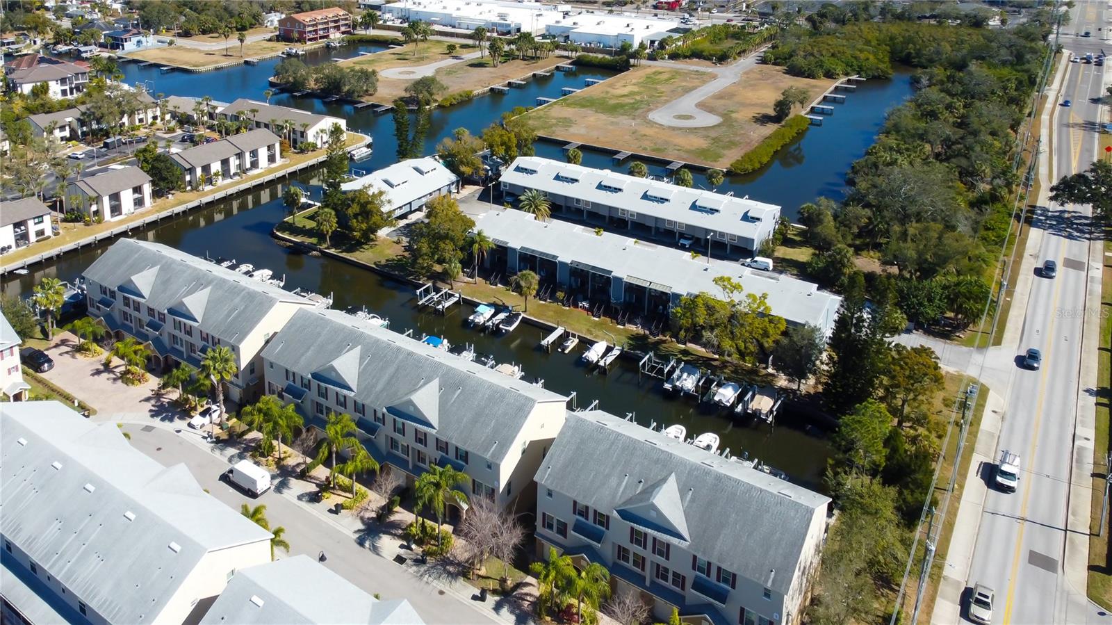 Image 42 of 48 For 200 Meres Boulevard 11