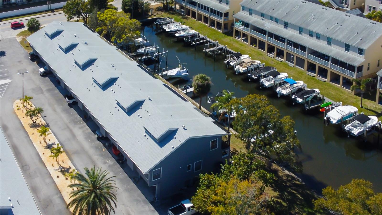 Image 48 of 48 For 200 Meres Boulevard 11