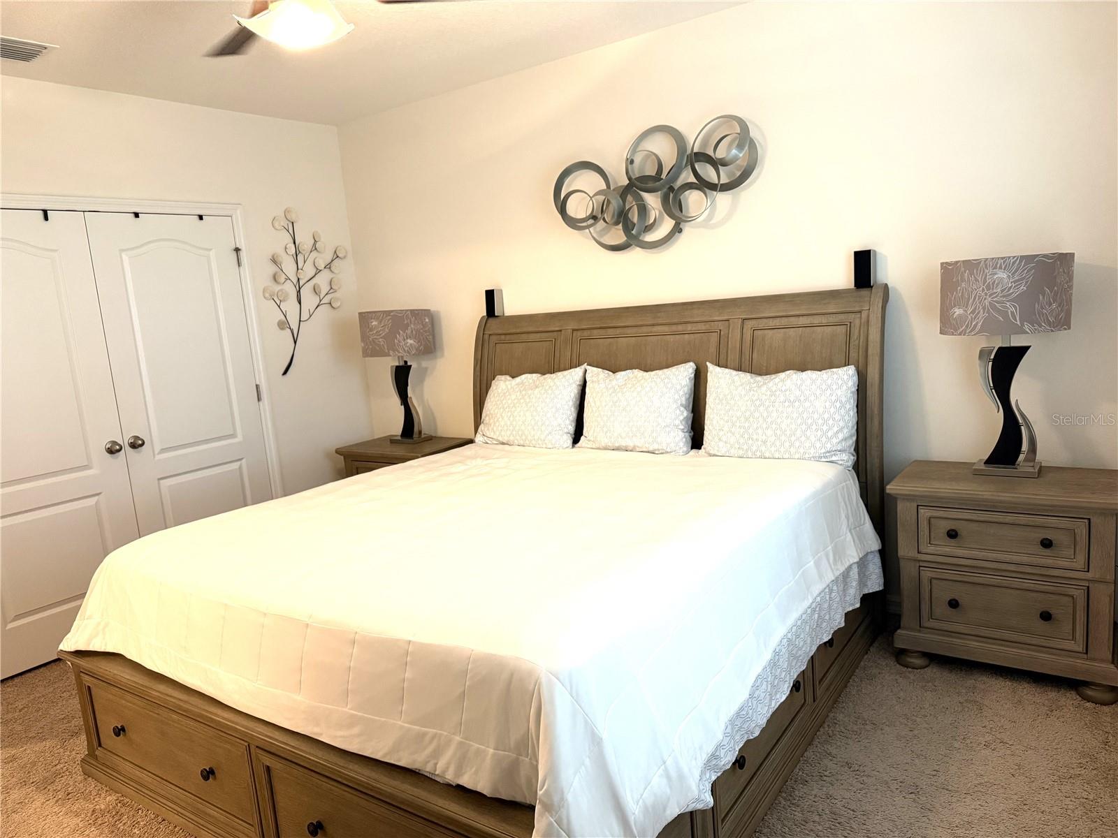 Image 11 of 32 For 3840 Silverlake Way