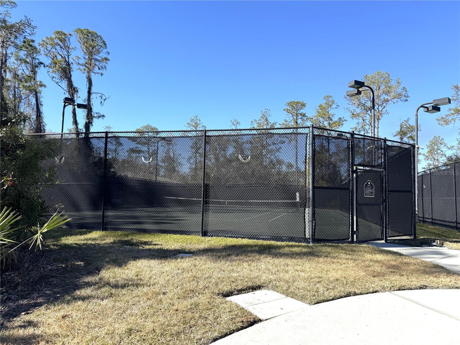 Image 29 of 32 For 3840 Silverlake Way